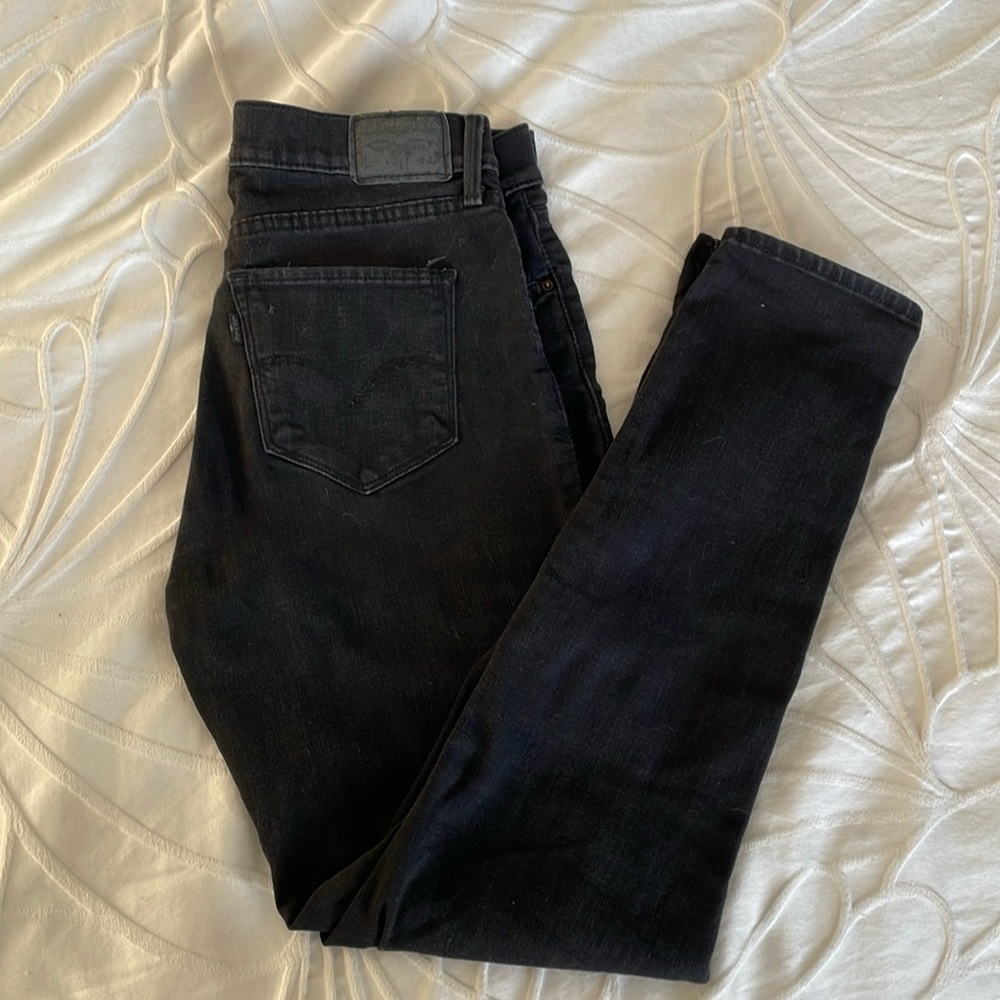 LEVI’S 311 Shaping Skinny Jeans